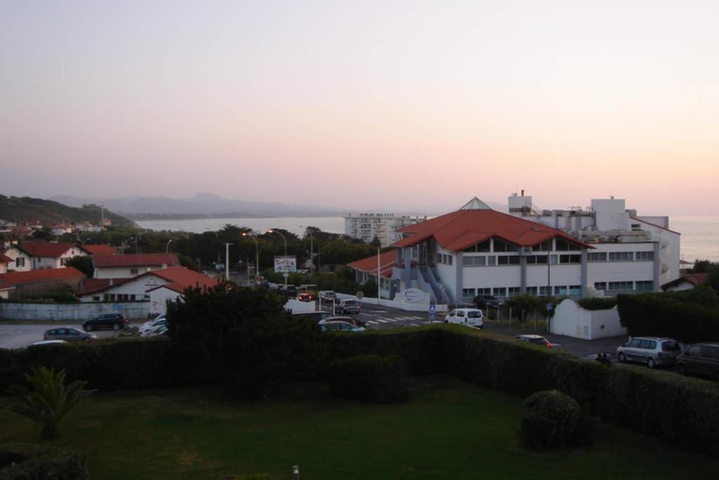 Vue Sur Mer Et Plage De Marbella Biarritz Exteriör bild