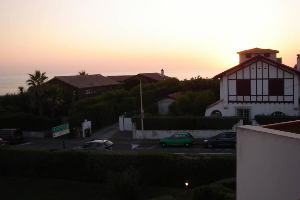 Vue Sur Mer Et Plage De Marbella Biarritz Exteriör bild
