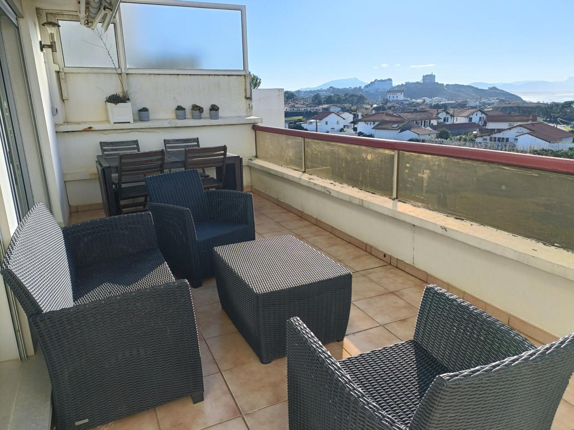 Vue Sur Mer Et Plage De Marbella Biarritz Exteriör bild